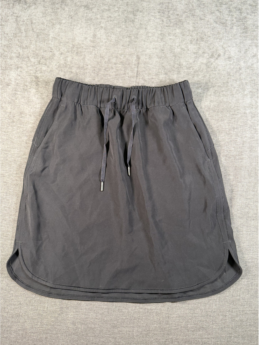 Lululemon On the Fly Skirt Woven Black, Size 8